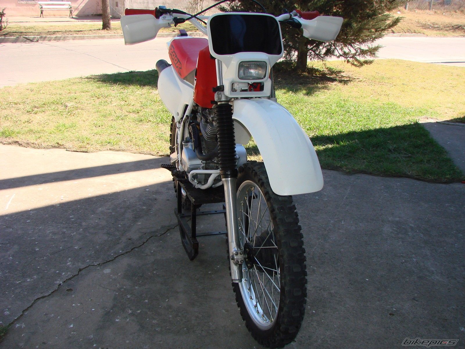 Photo 1402097