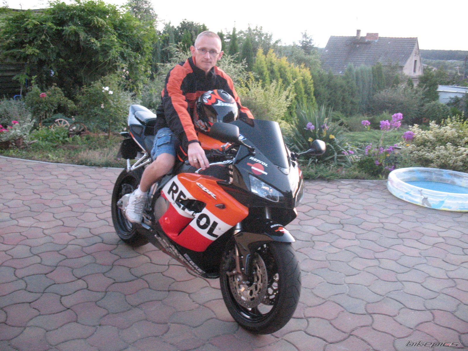 Bike Photo 1402112