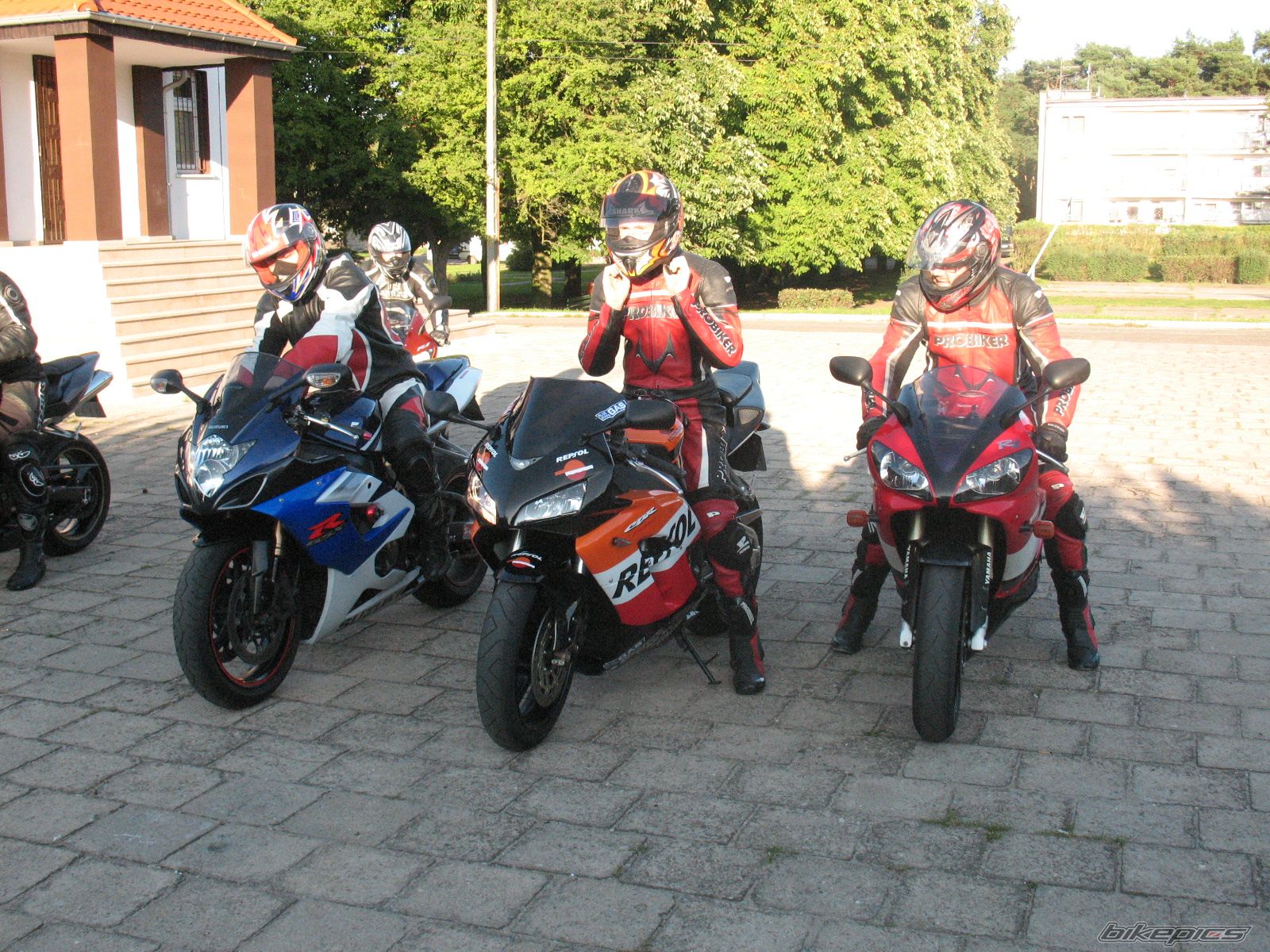 Bike Photo 1402136