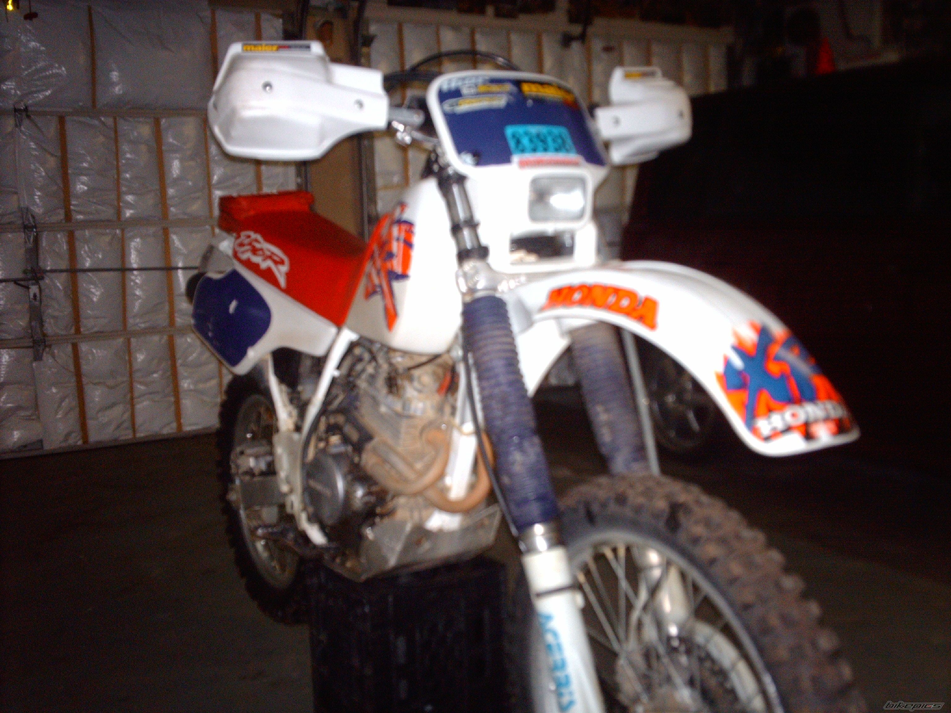 Photo 1402372
