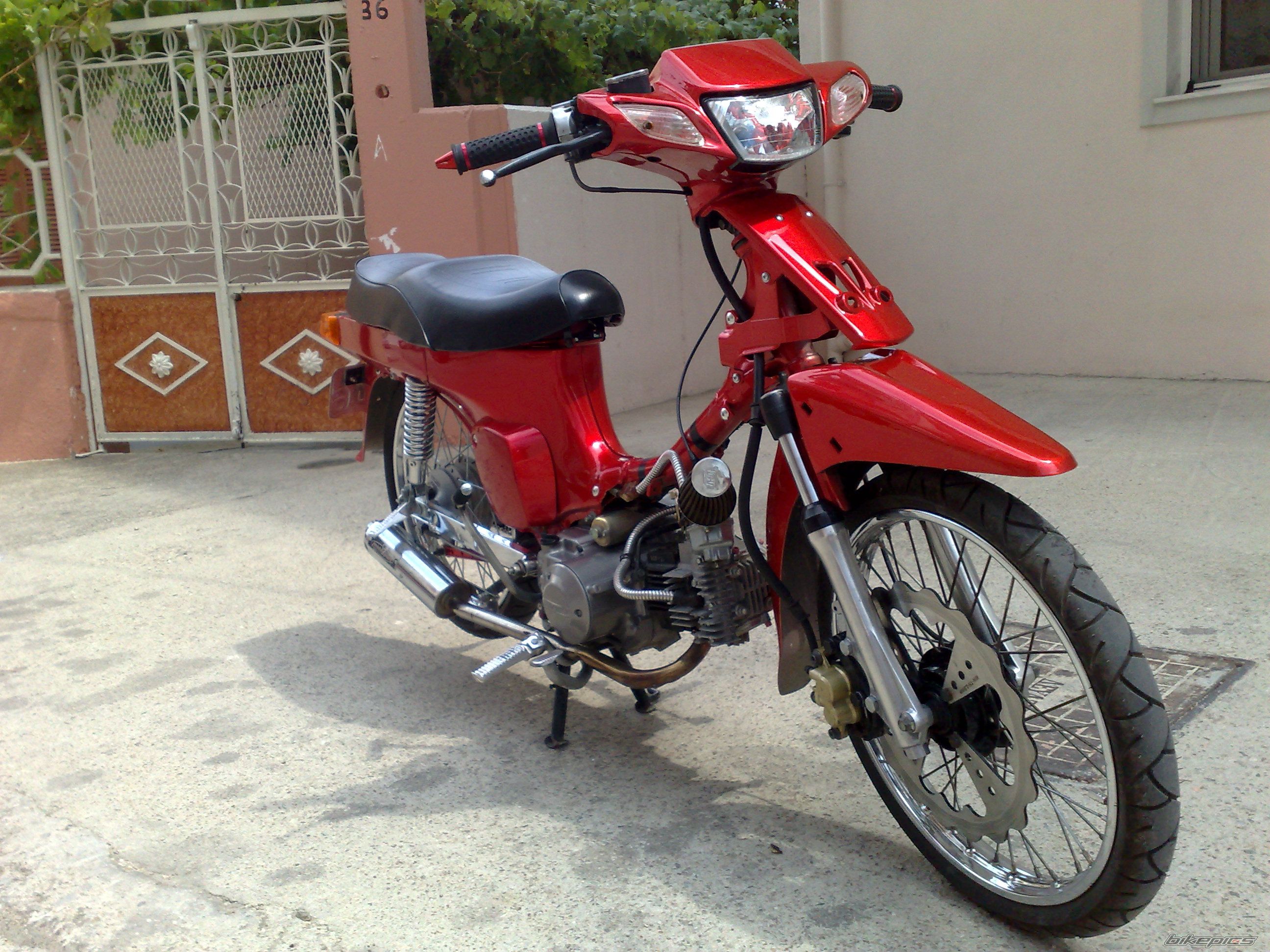 Photo 1402583