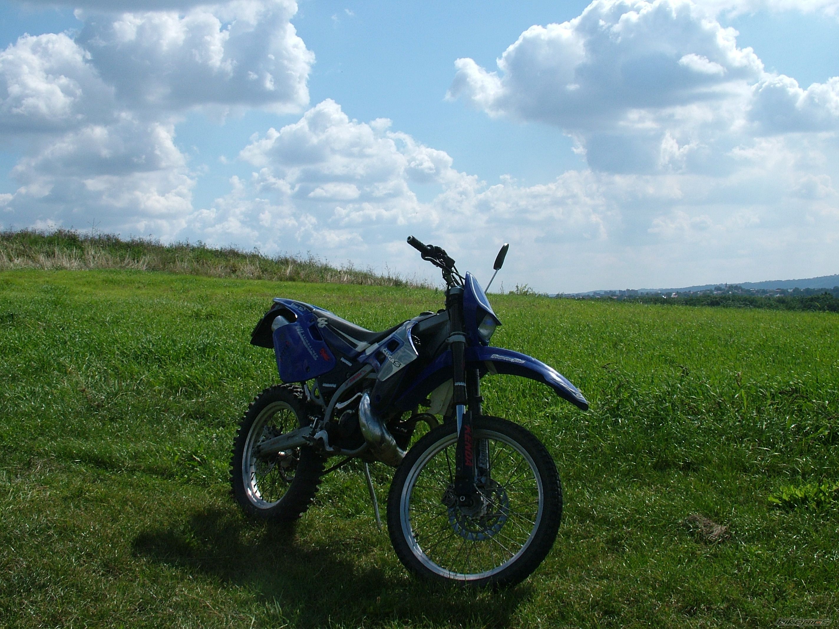 Photo 1402609