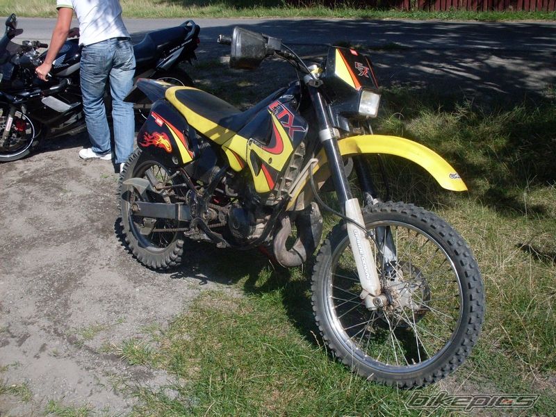 Photo 1402841