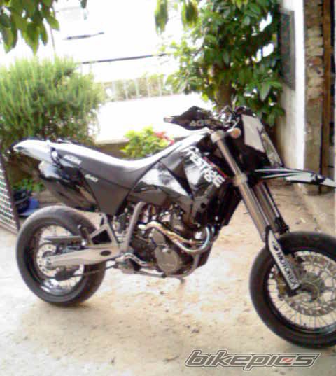 Photo 1402896