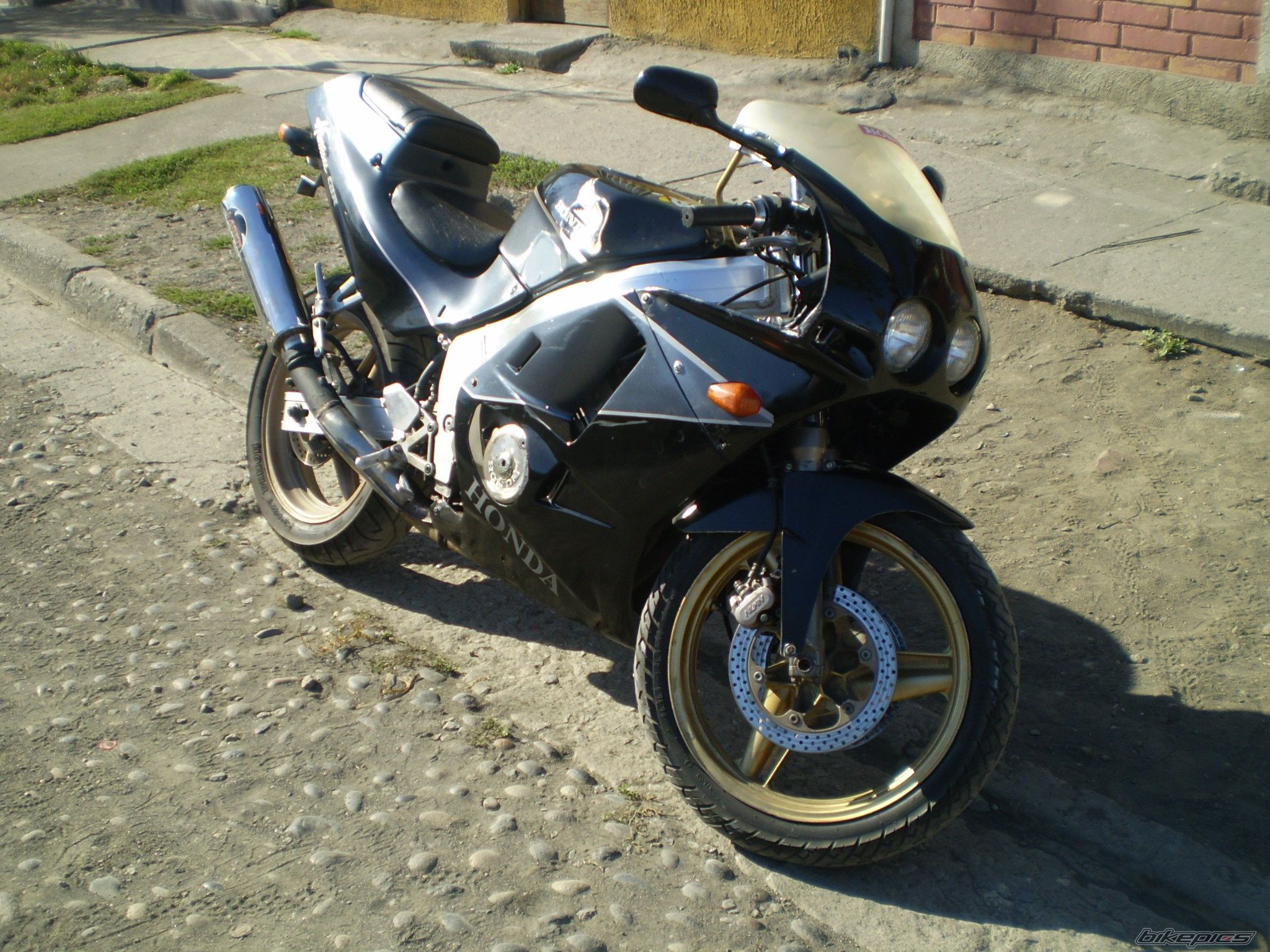 Photo 1403001
