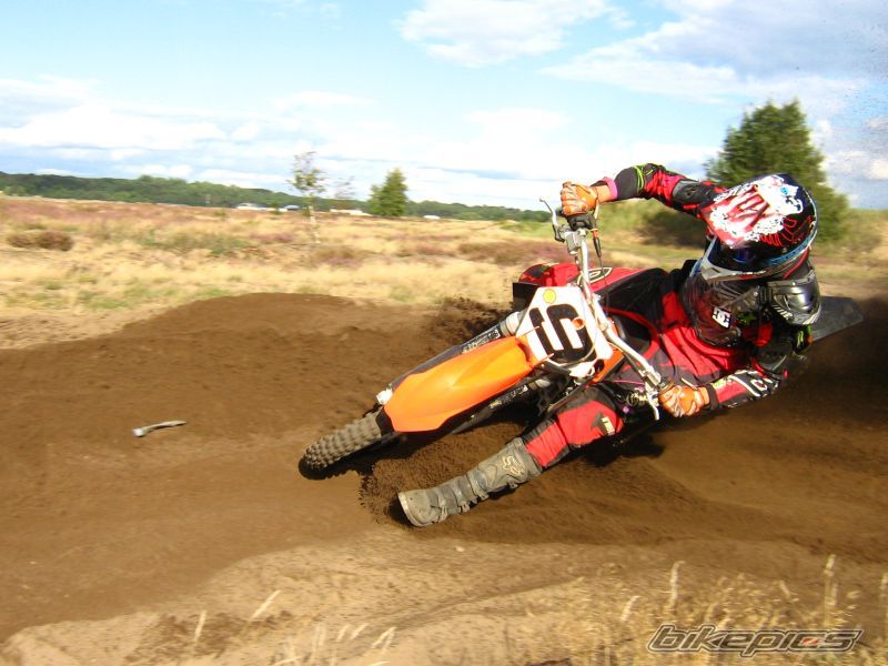 Photo 1403135
