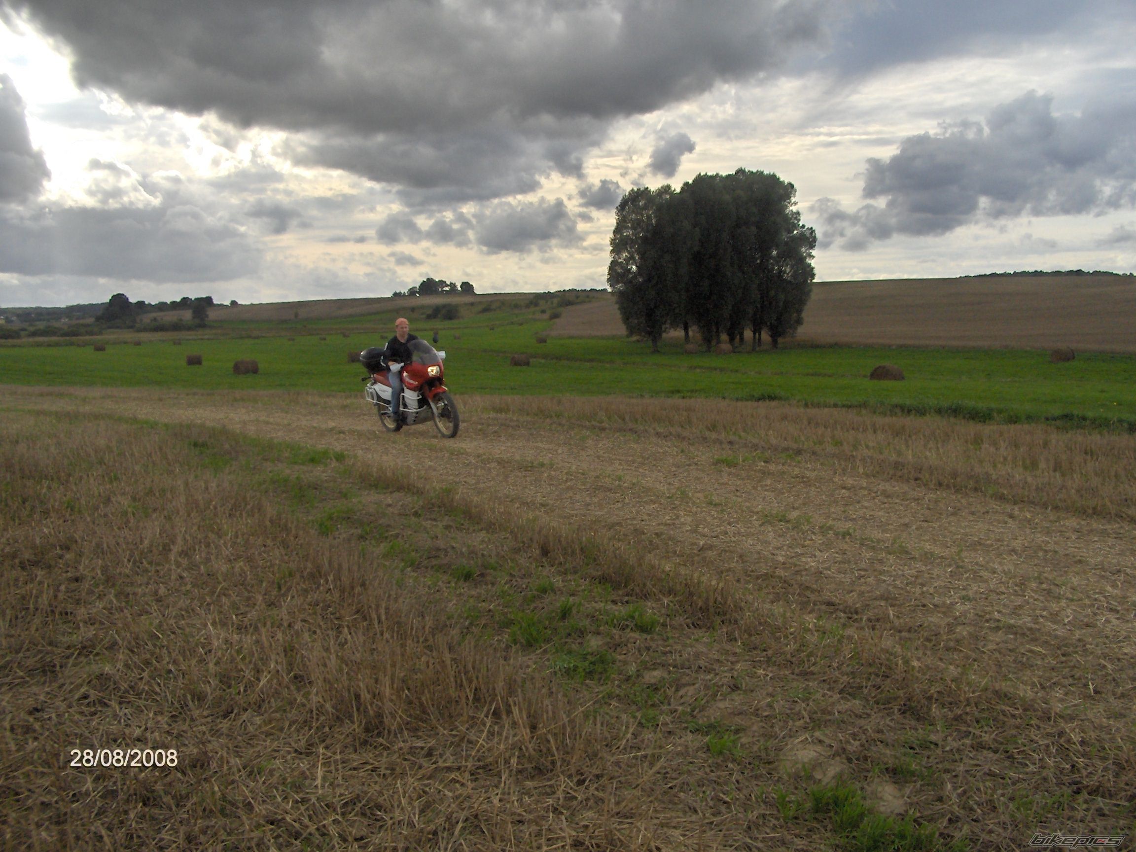 Bike Photo 1403160