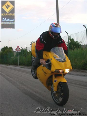 Photo 1403184