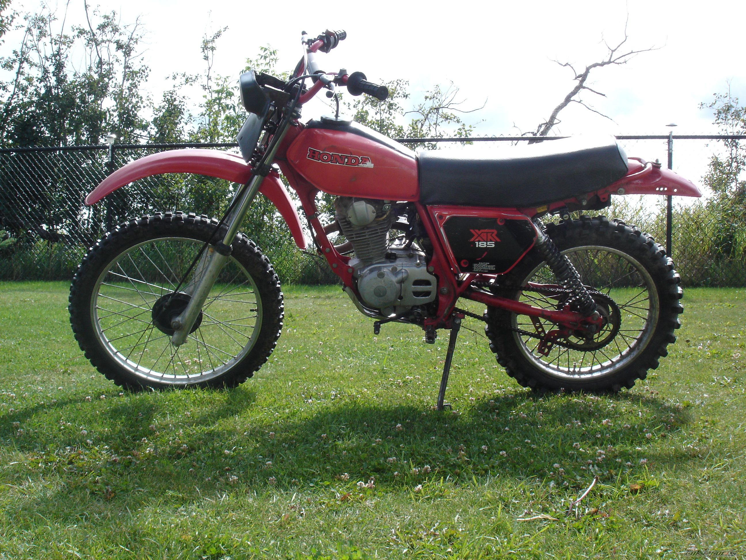 Photo 1403472
