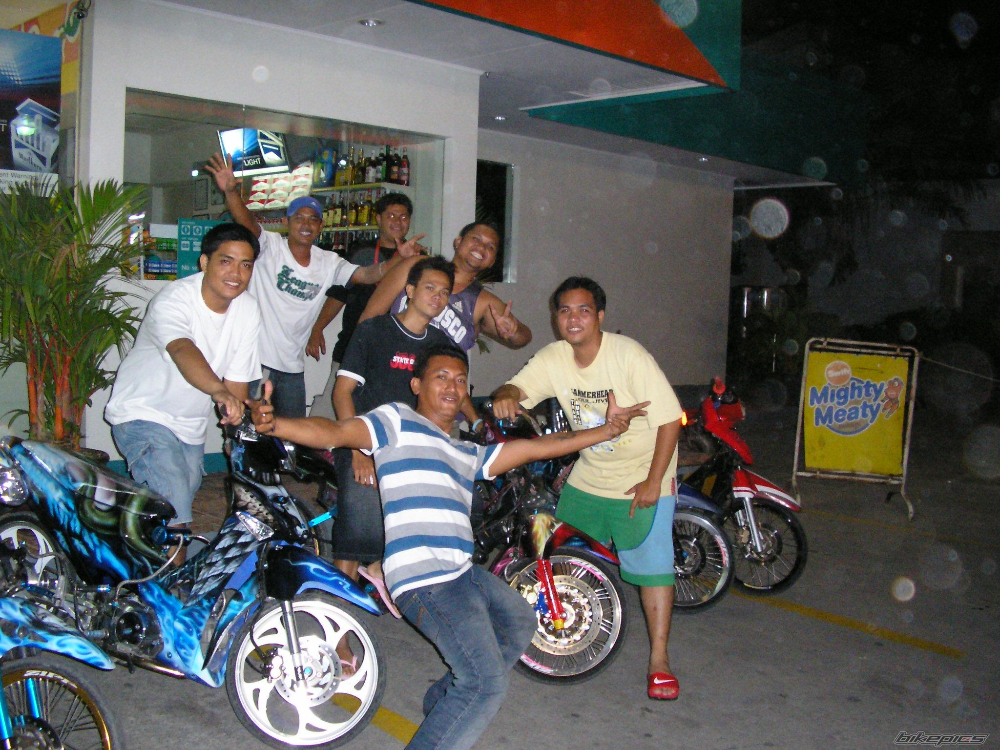 Photo 1403563