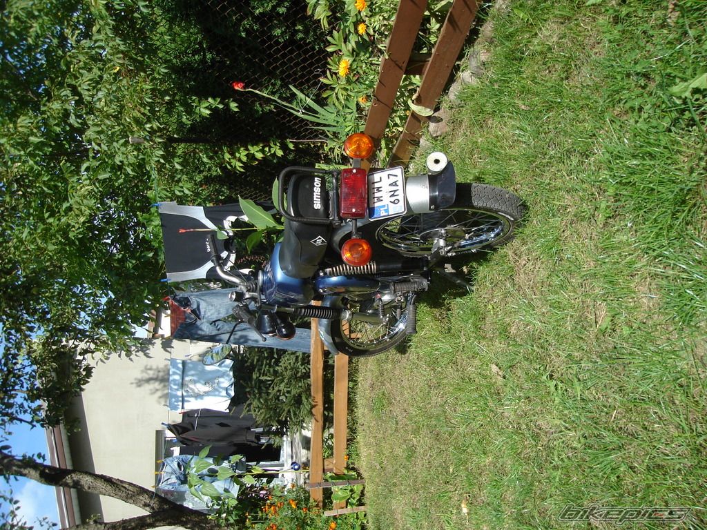 Photo 1403857