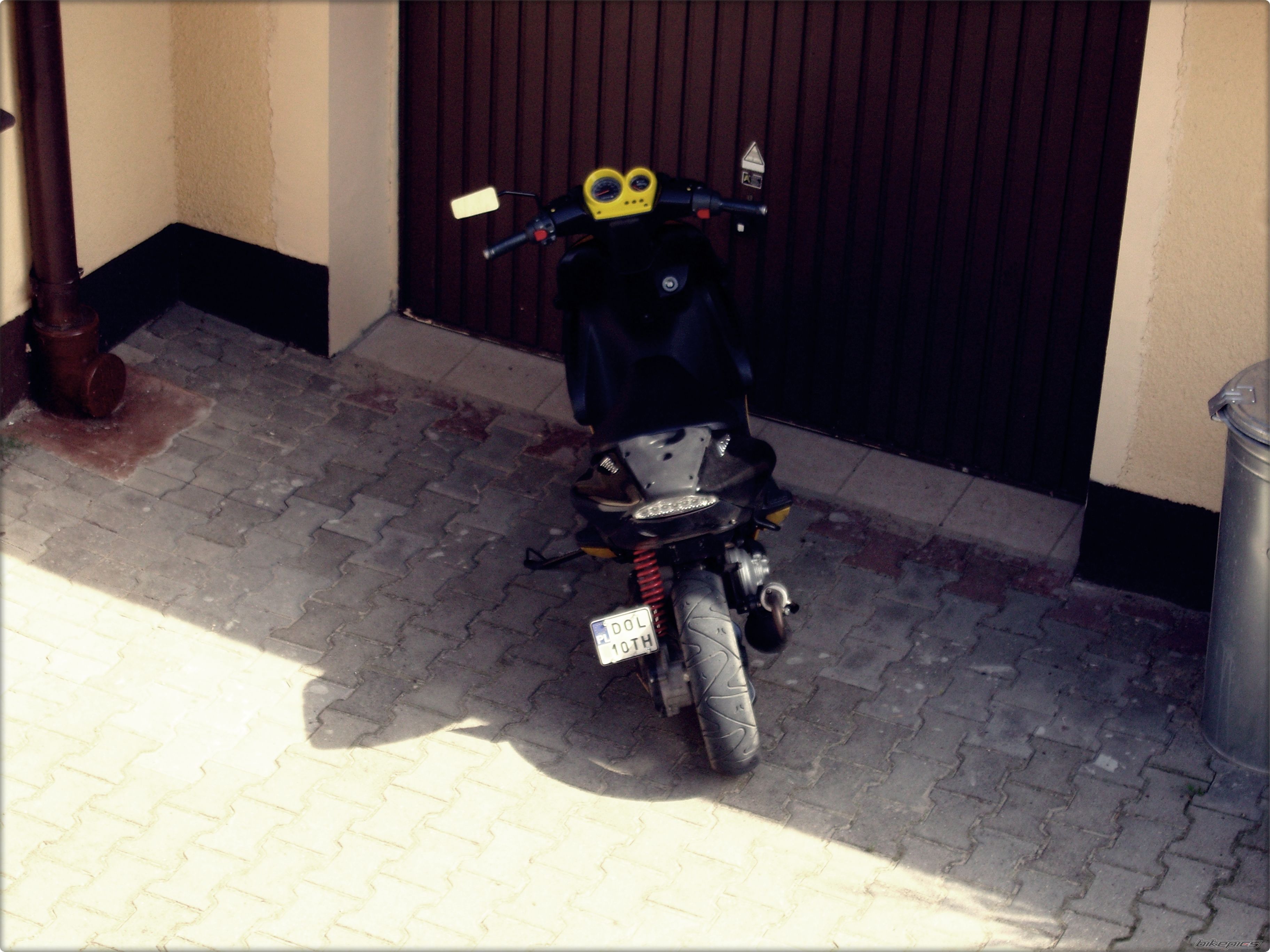 Photo 1403936