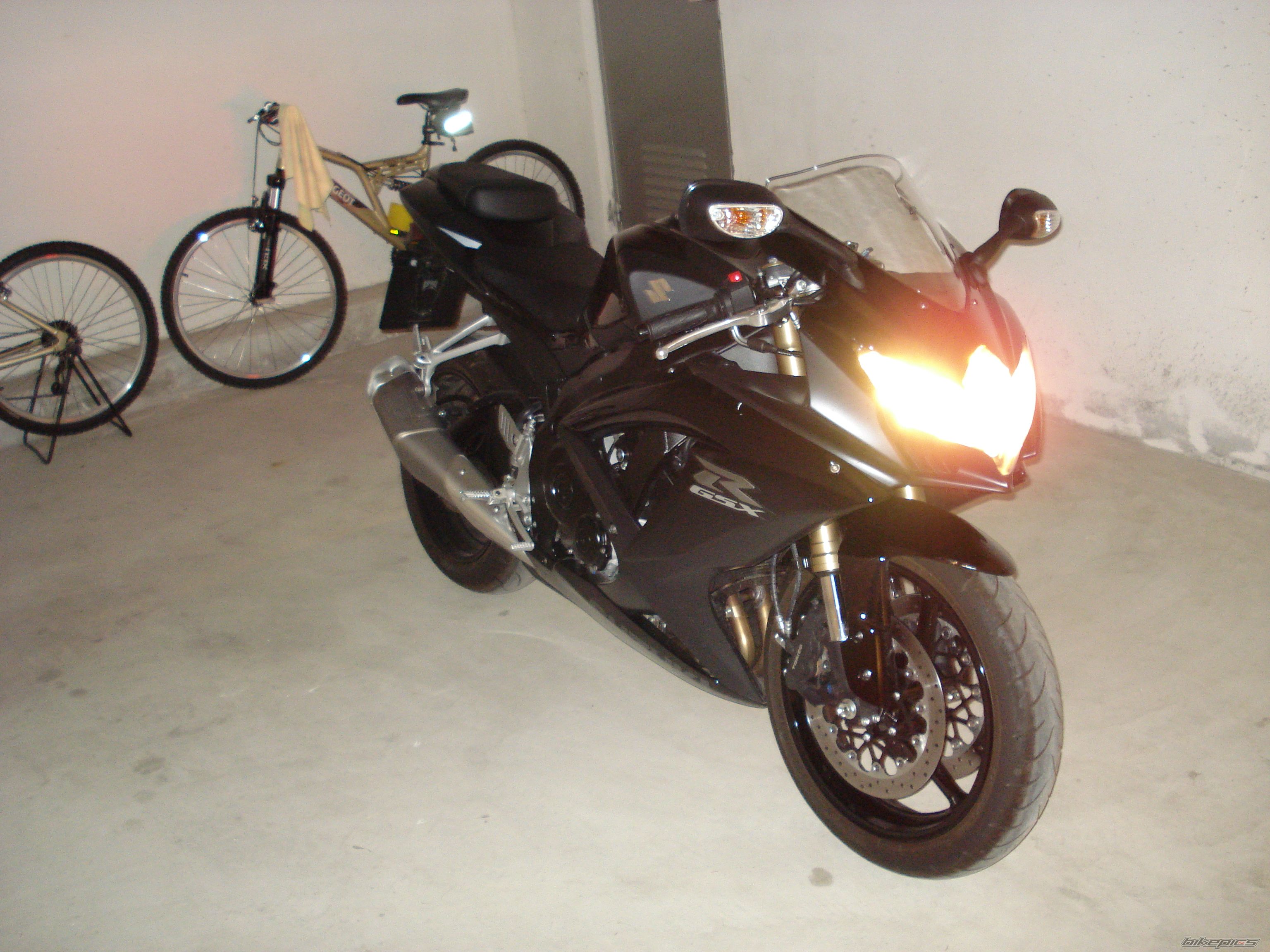 Bike Photo 1403974