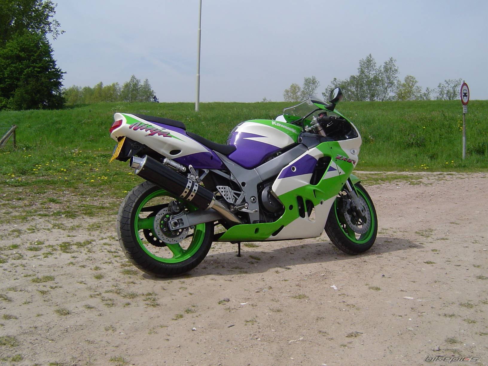 Bike Photo 140399
