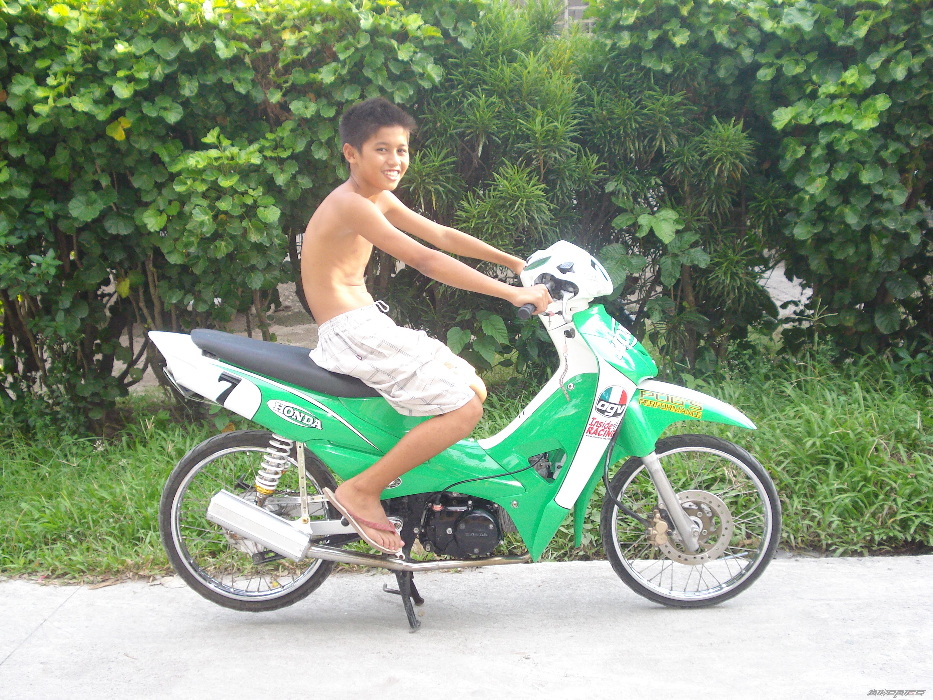 Photo 1404949
