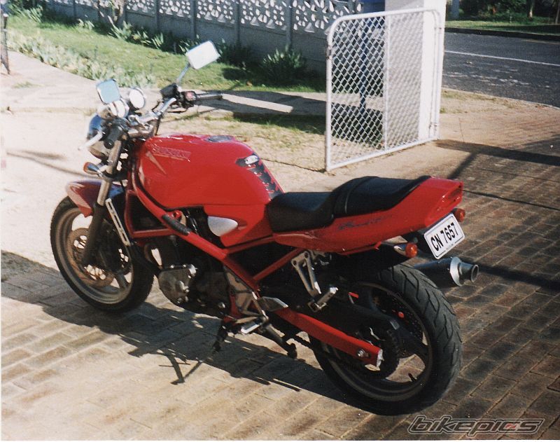 Photo 1405198