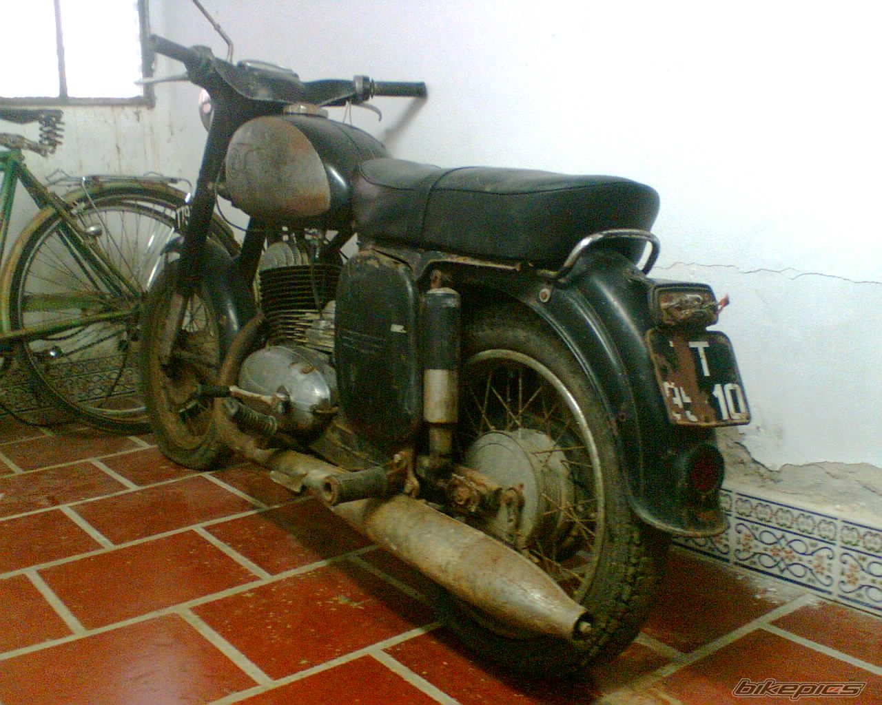 Bike Photo 1405398