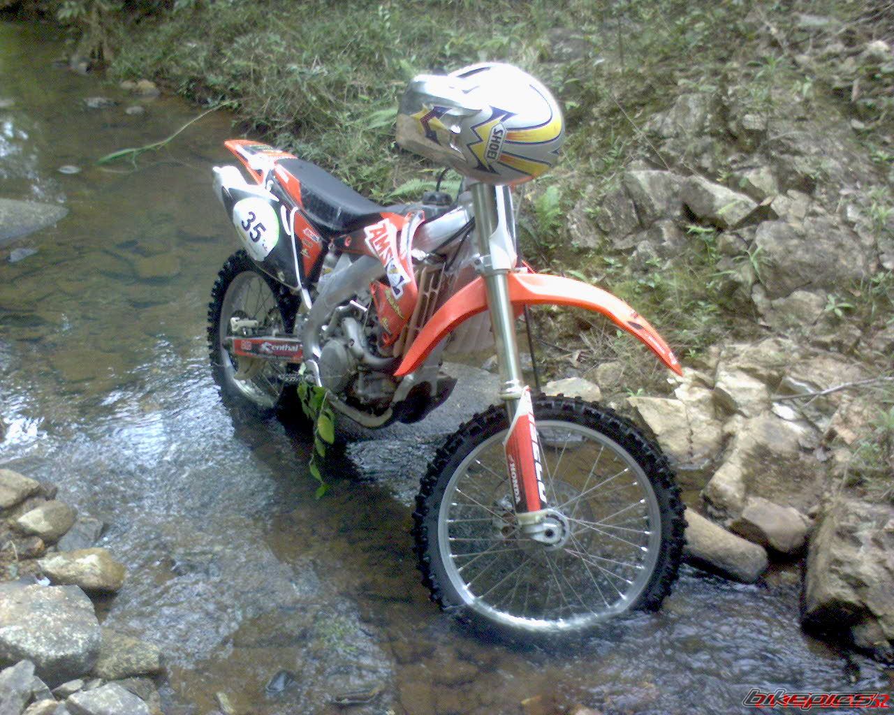 Bike Photo 1405845