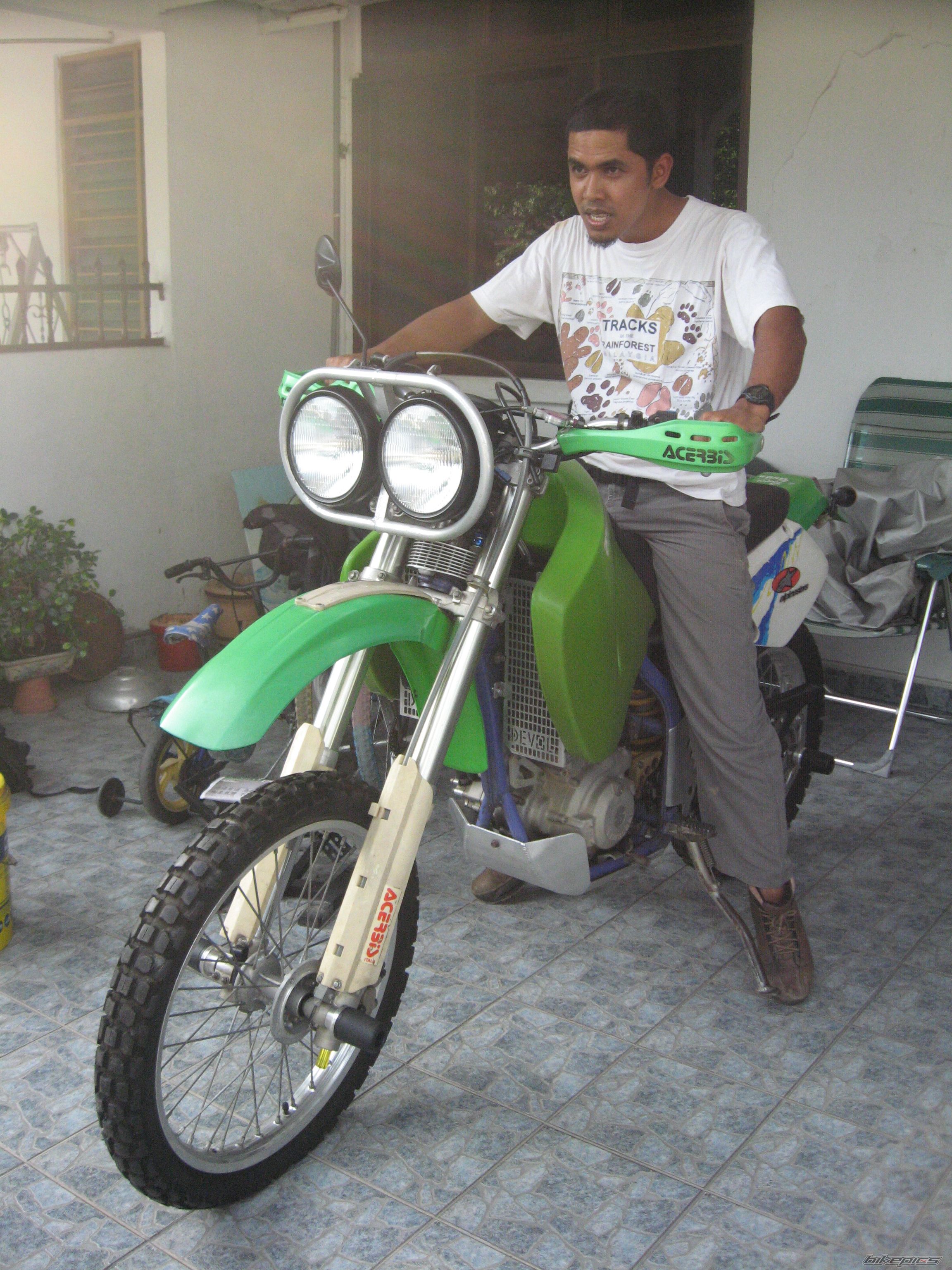 Photo 1406396