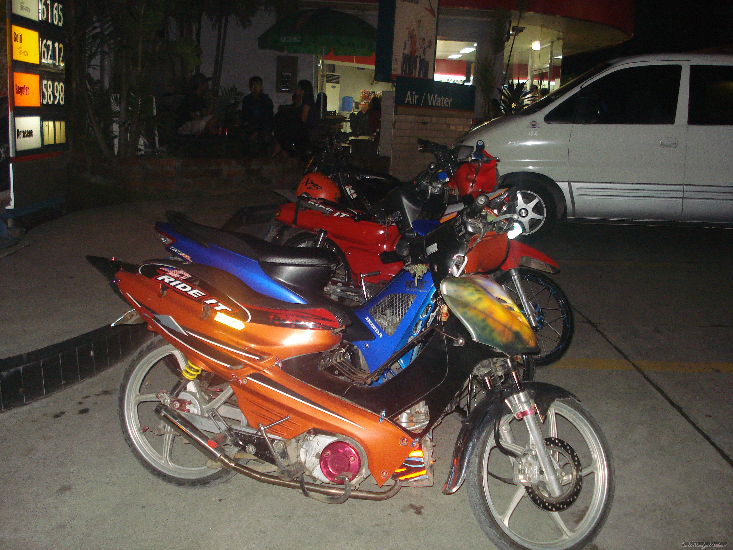Photo 1406399