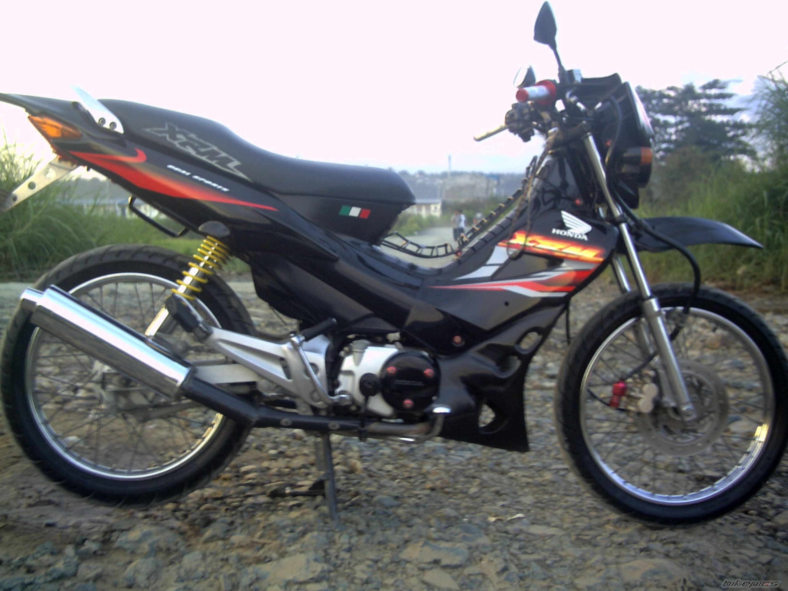 Photo 1406641