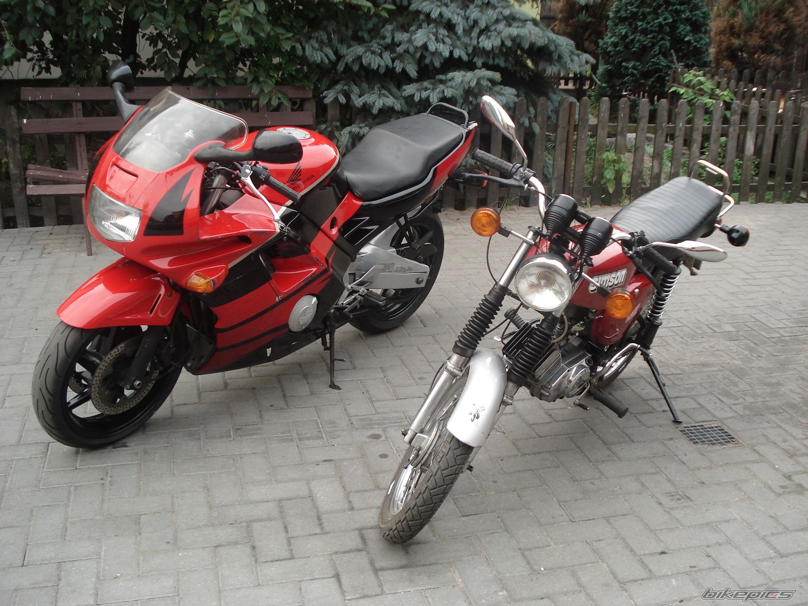 Photo 1406990