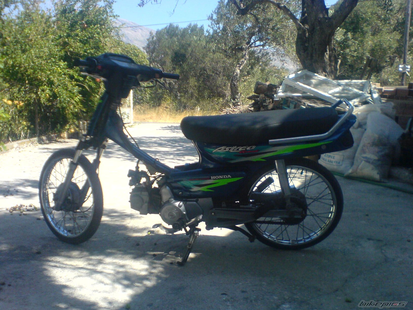 Bike Photo 1408440