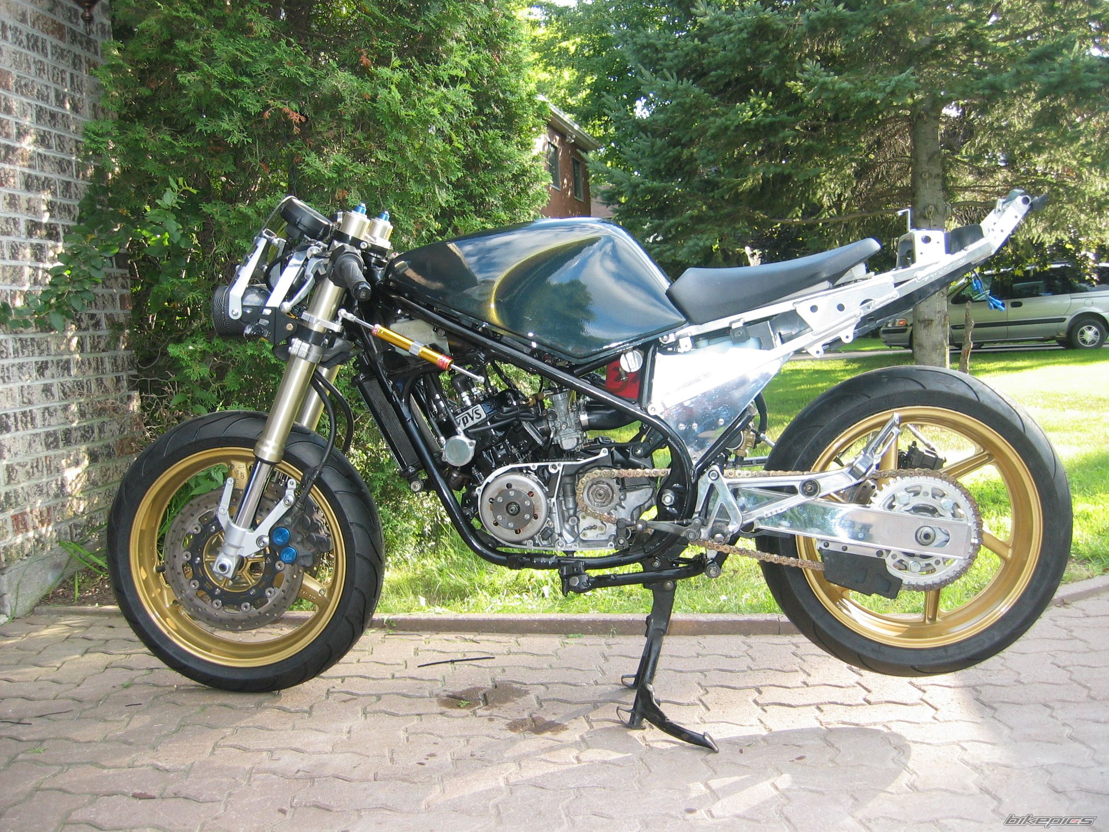 Bike Photo 1409053