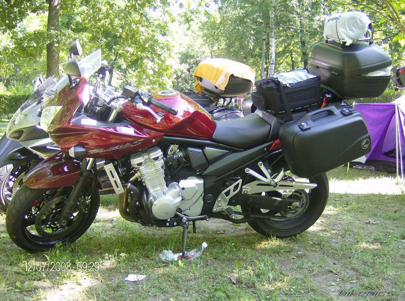Photo 1409541