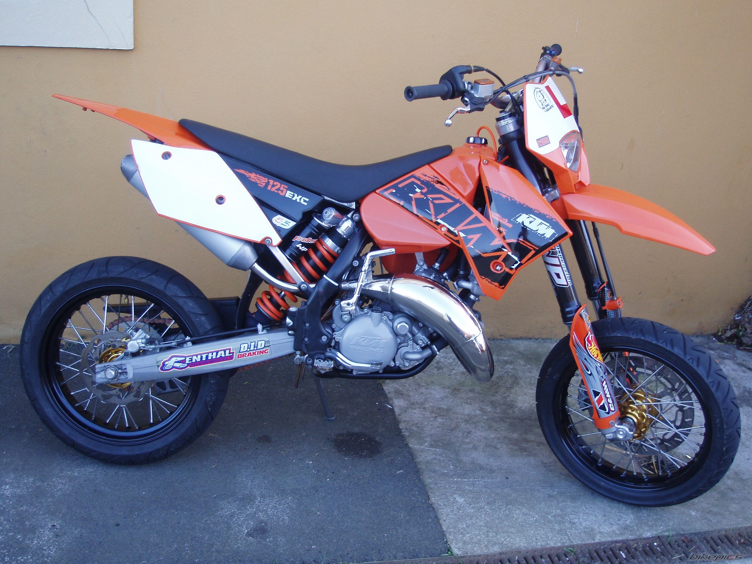 Bike Photo 1409735