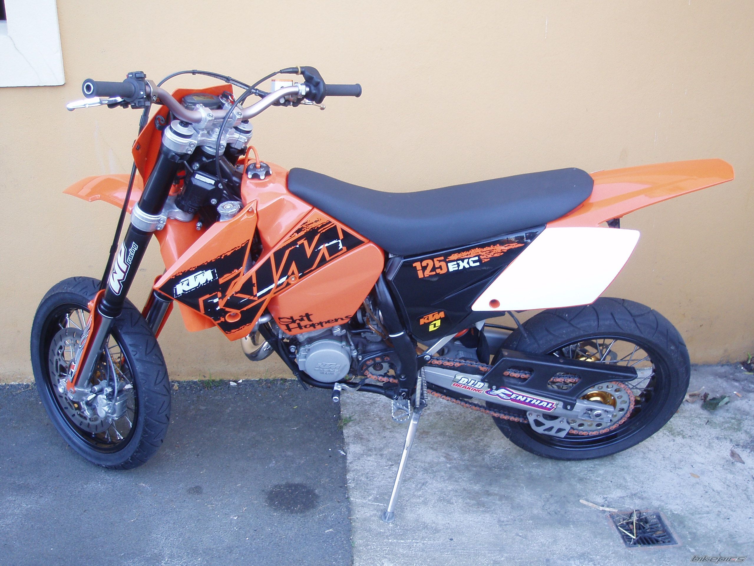 Photo 1409749