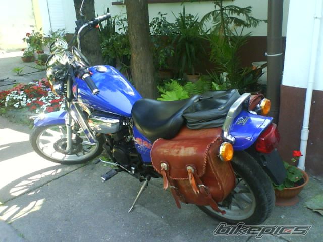 Photo 1409777