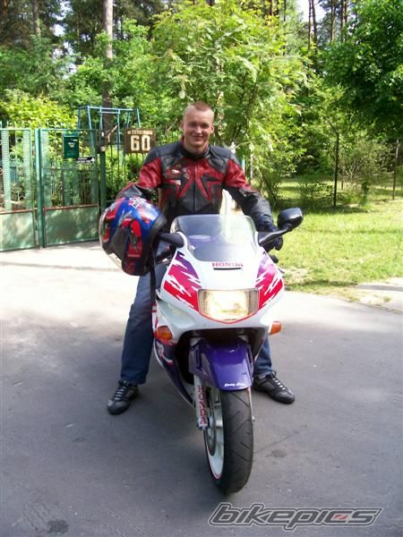 Photo 1409824