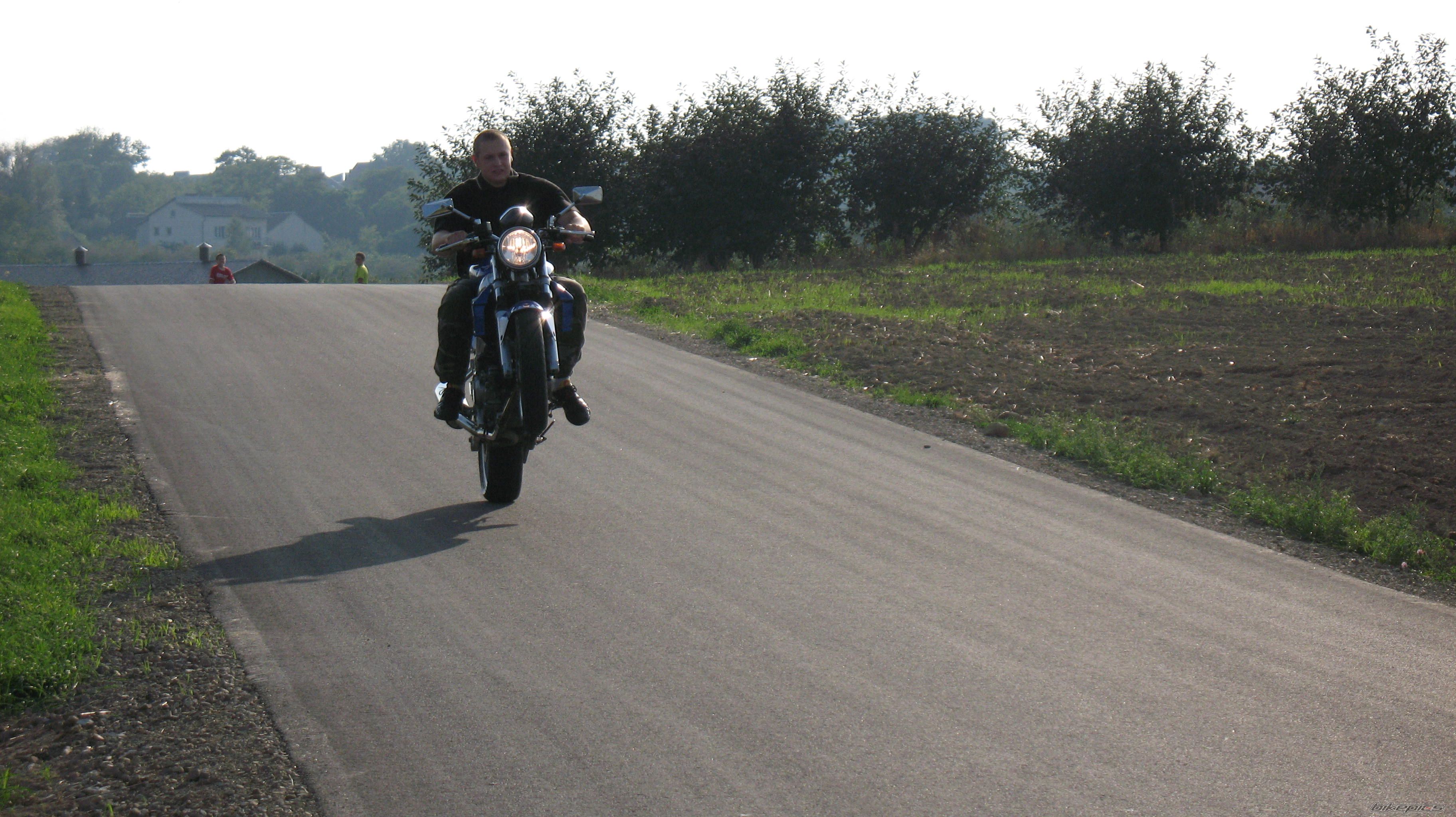 Bike Photo 1409856