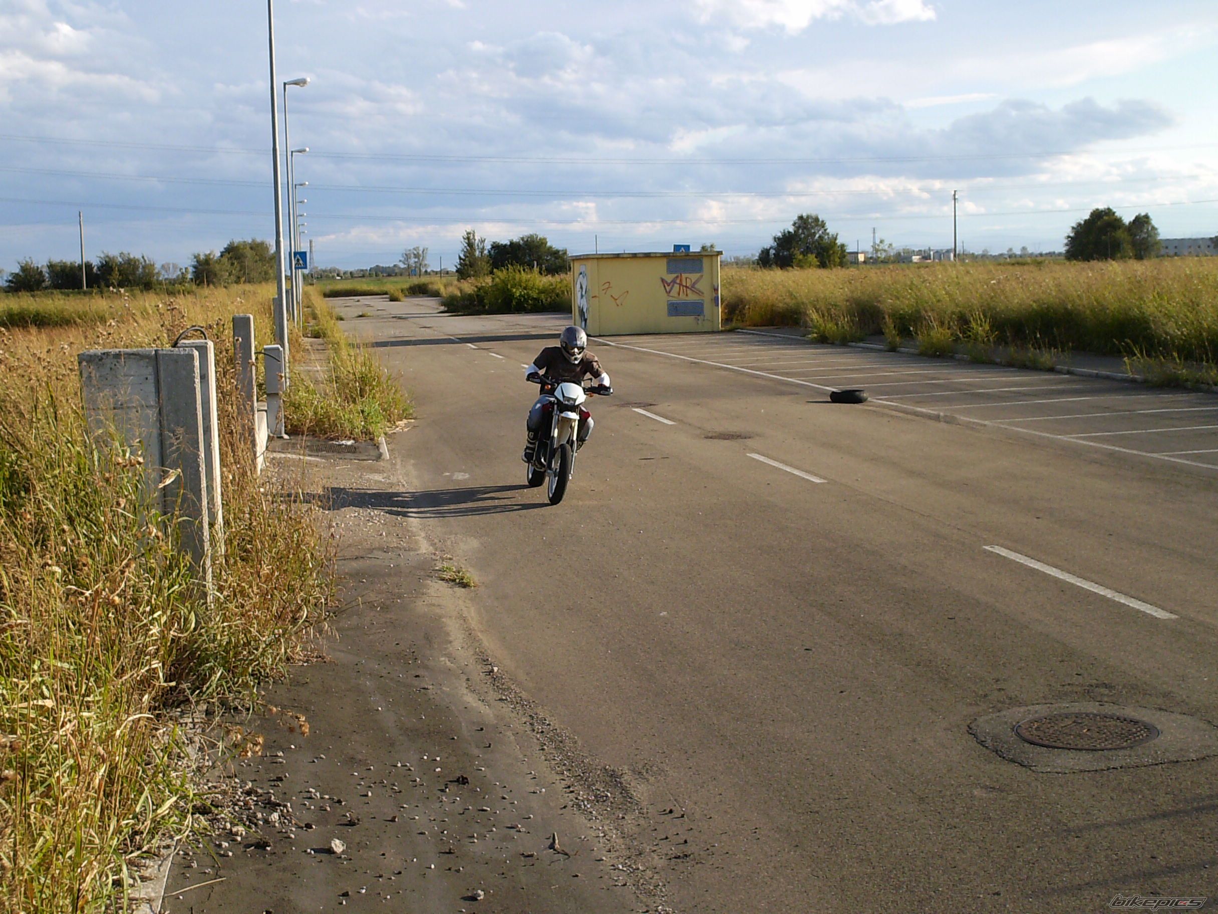 Bike Photo 1410011