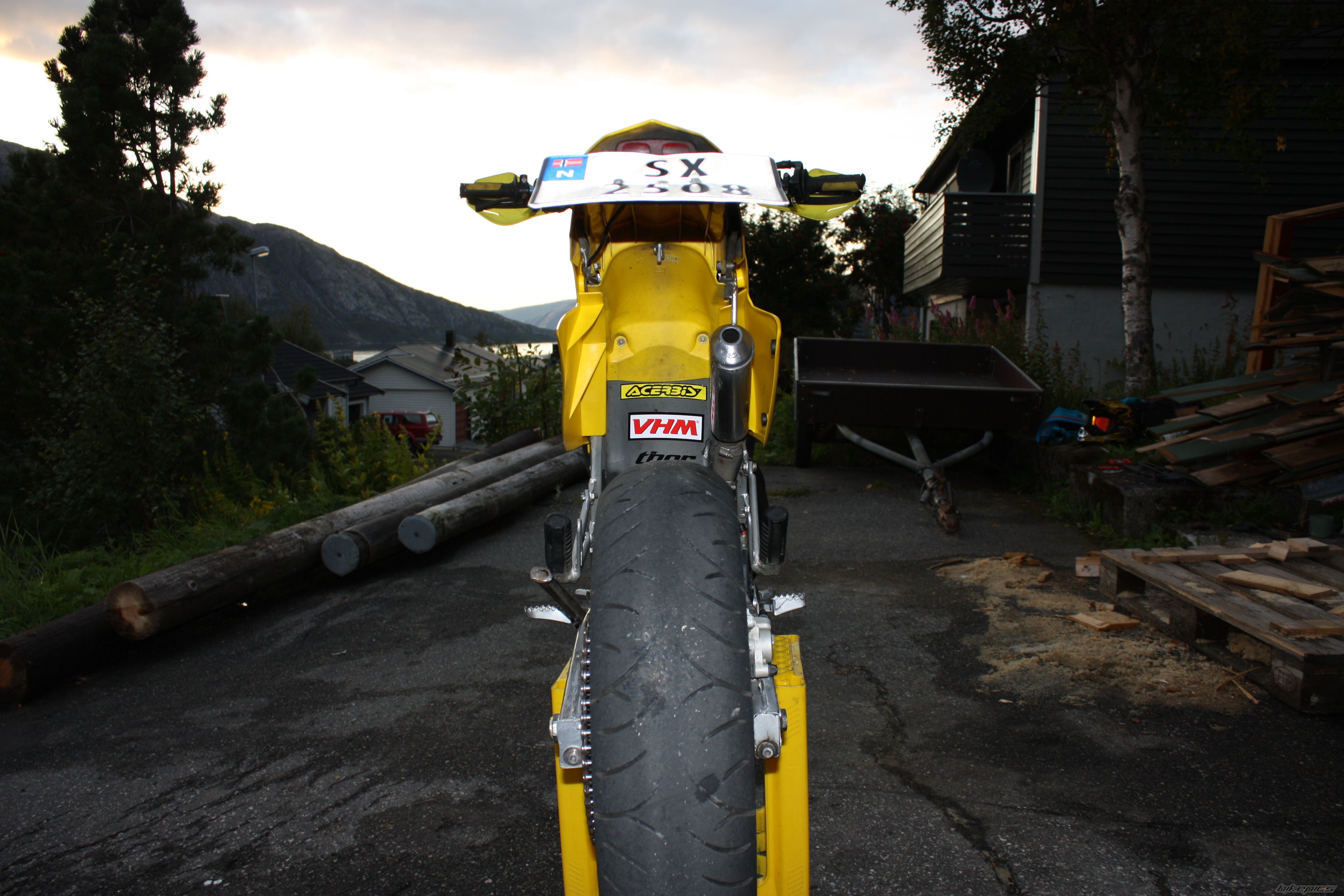 Bike Photo 1410049