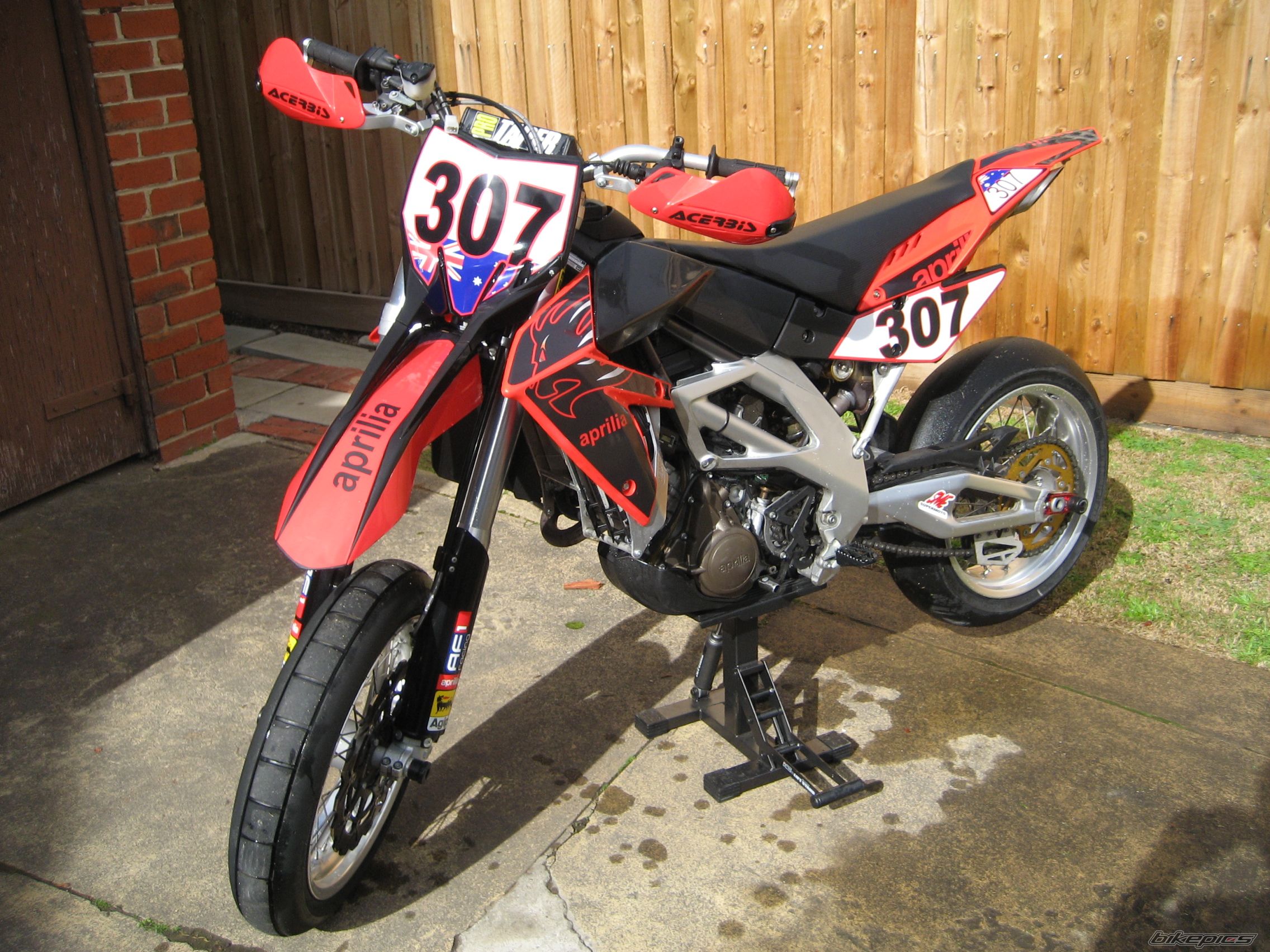 Photo 1410575
