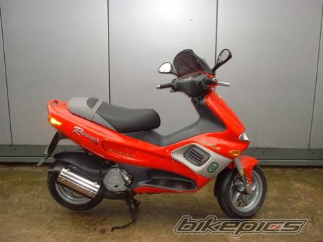 Photo 1410579
