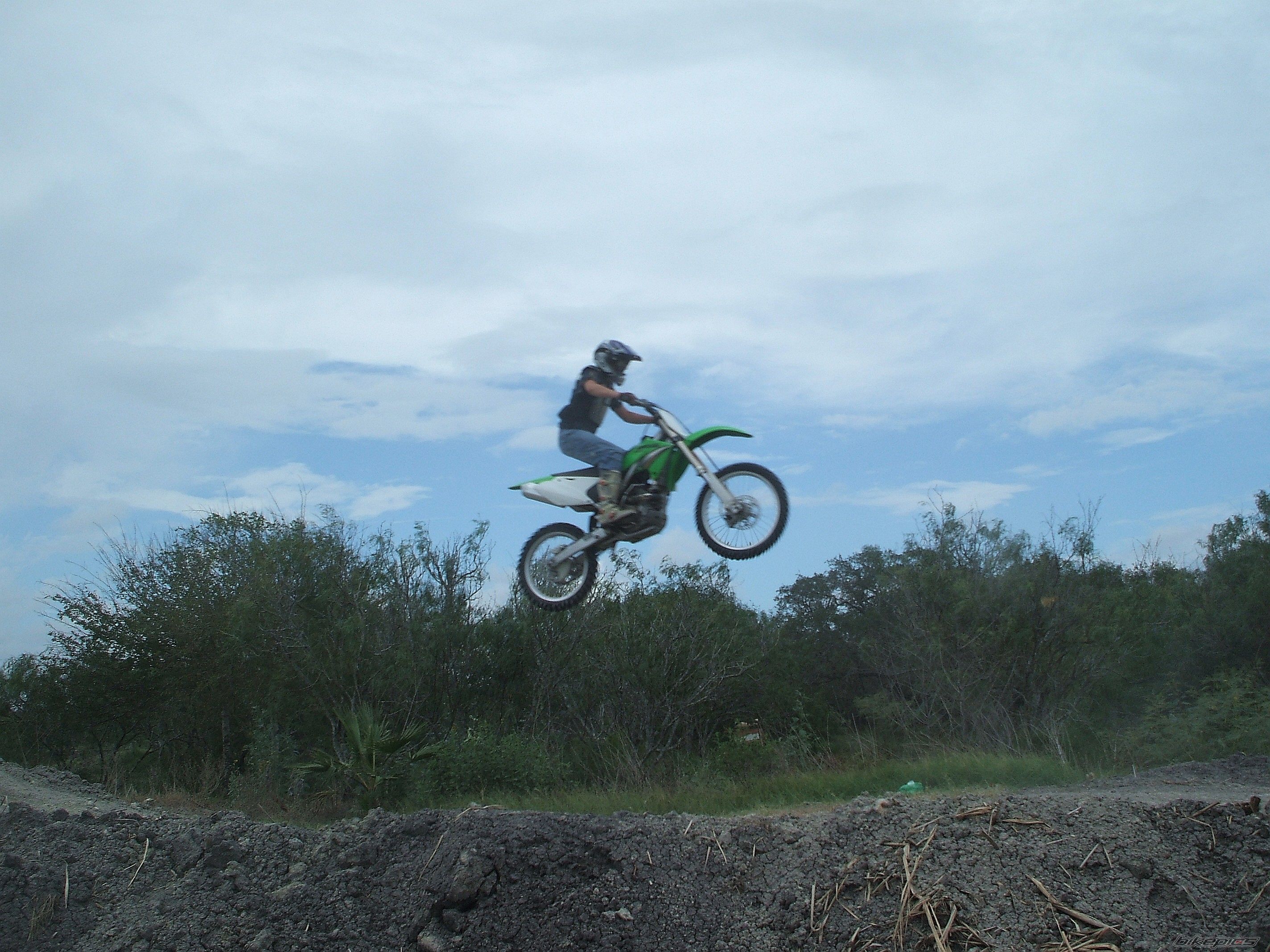 Bike Photo 1411043