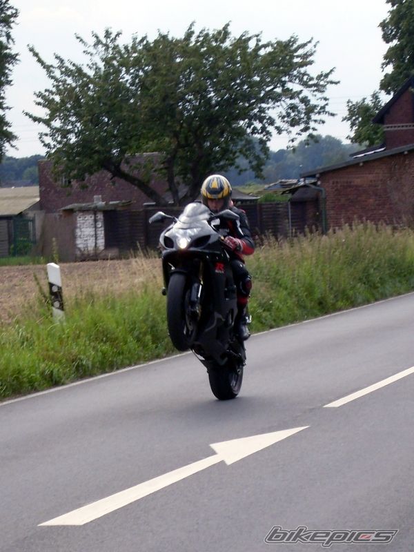 Photo 1411141