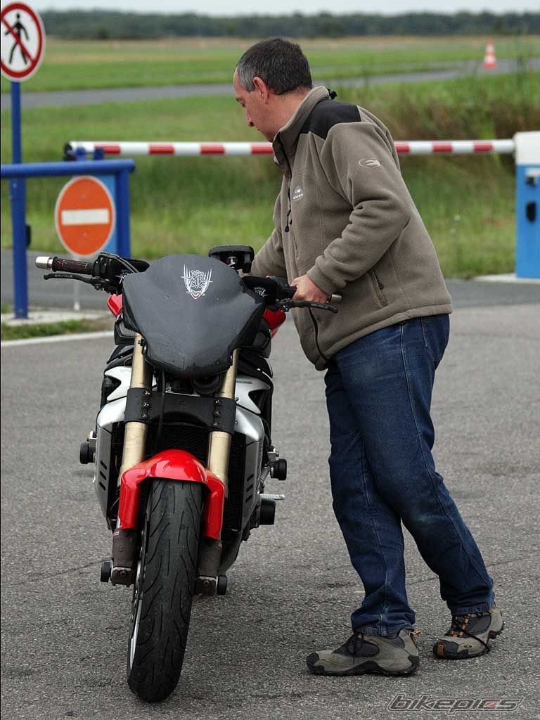 Bike Photo 1411750