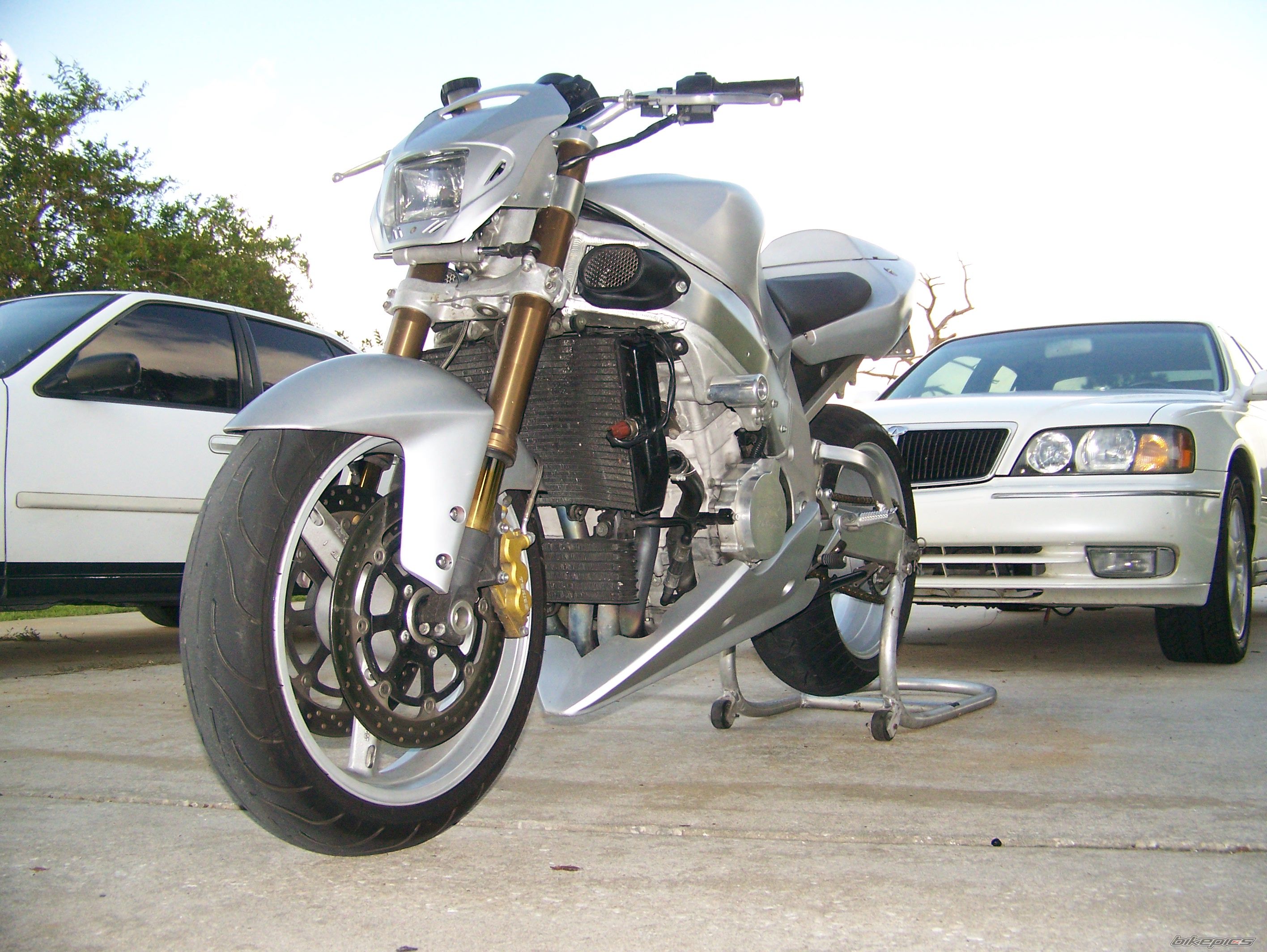 Photo 1411892