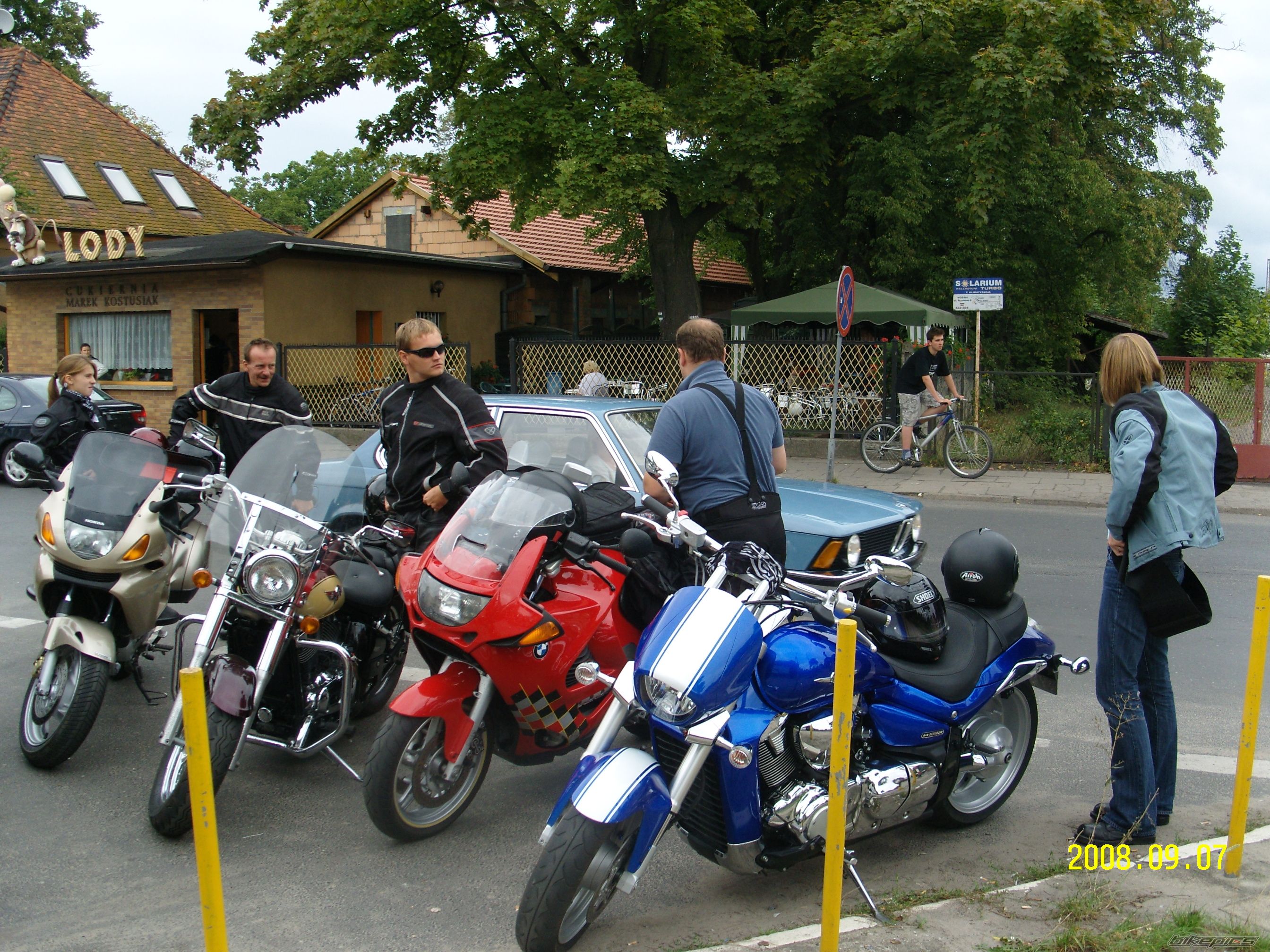 Photo 1411933