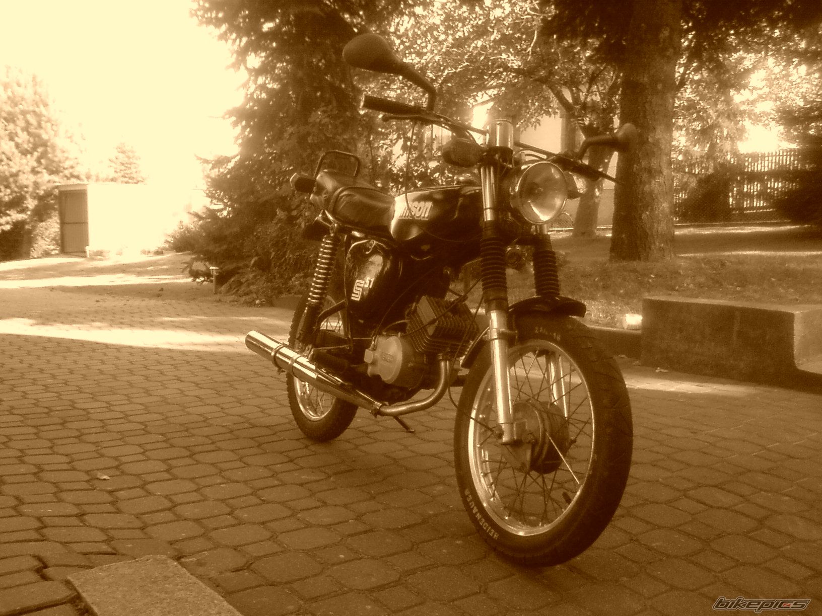 Bike Photo 1412025