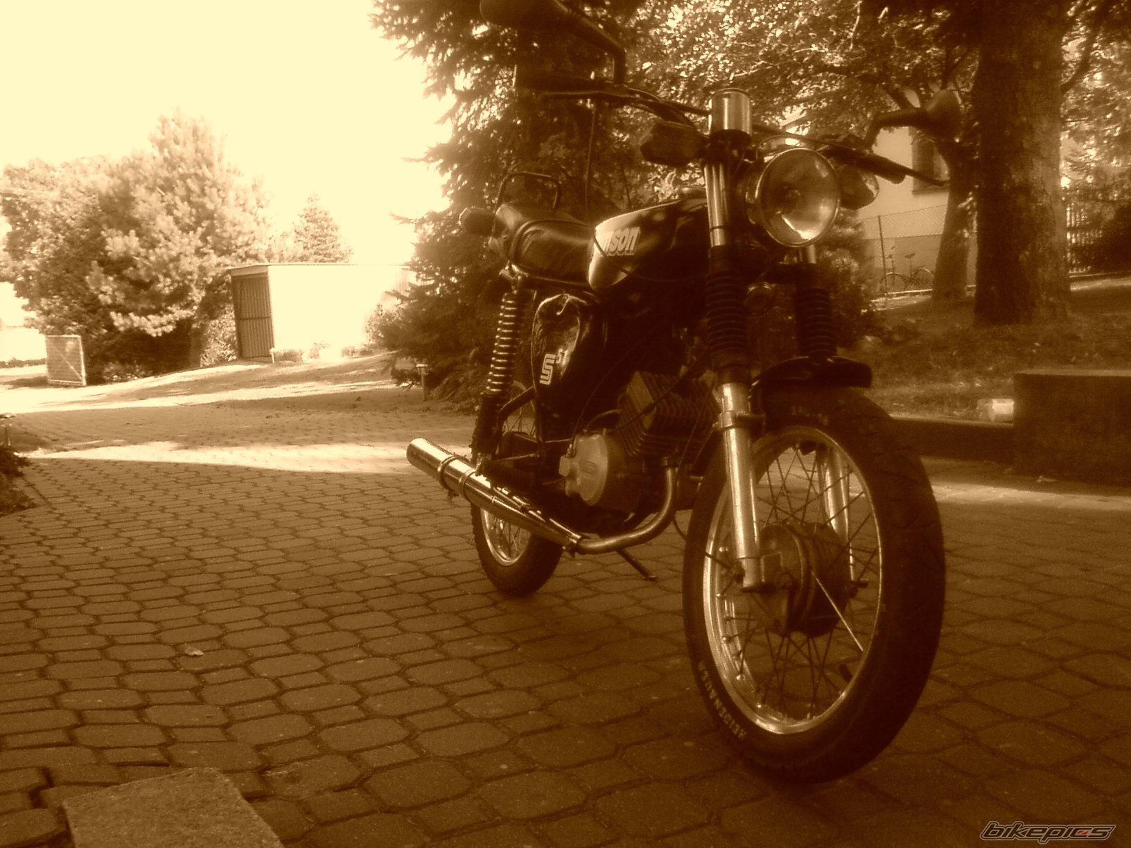 Bike Photo 1412026