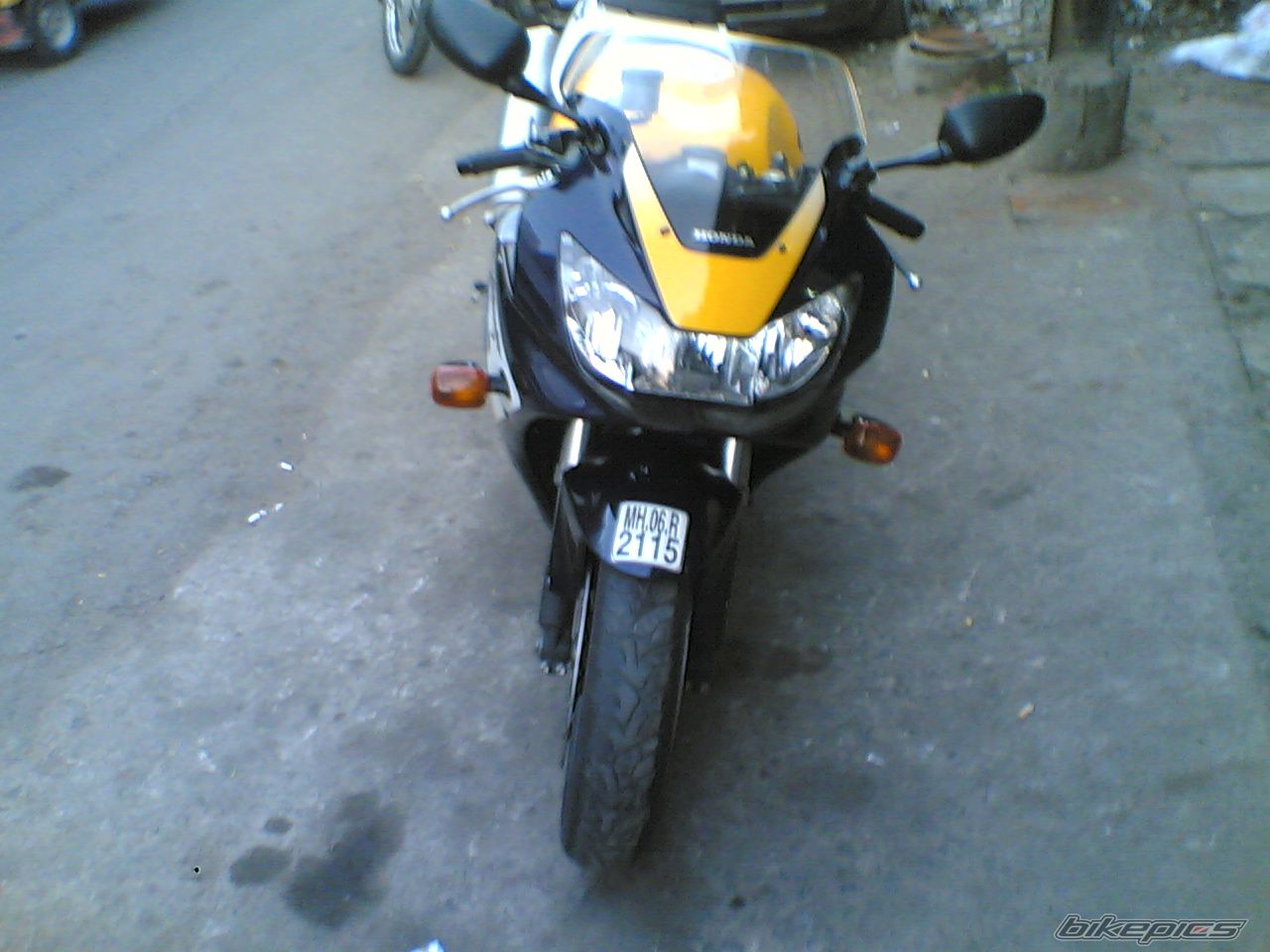 Bike Photo 1412044