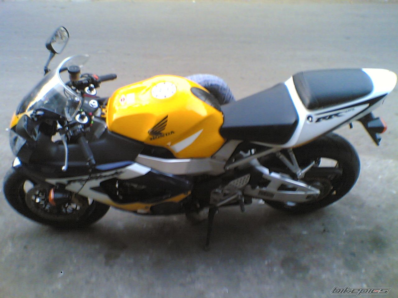 Bike Photo 1412046
