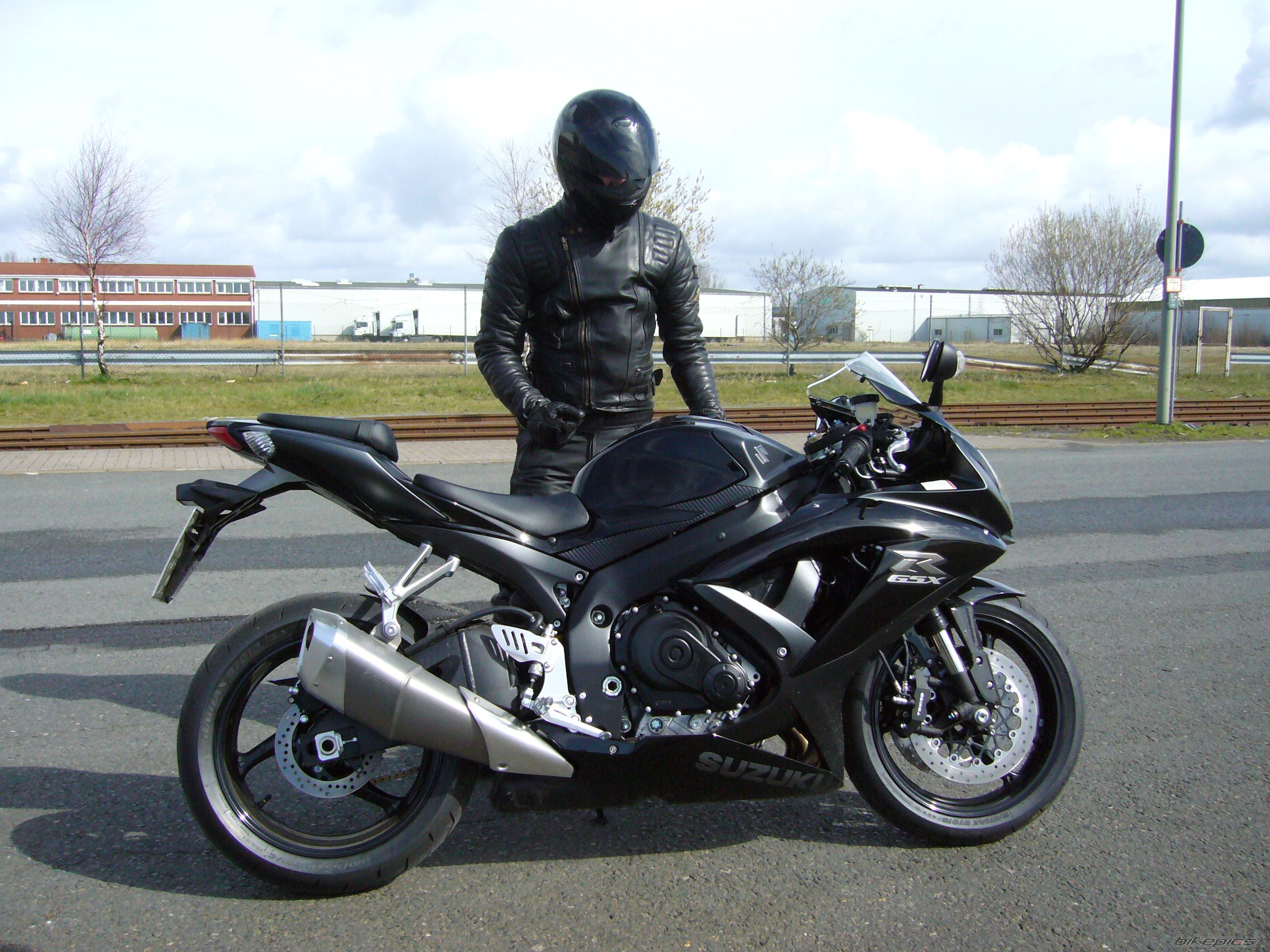 Bike Photo 1412175