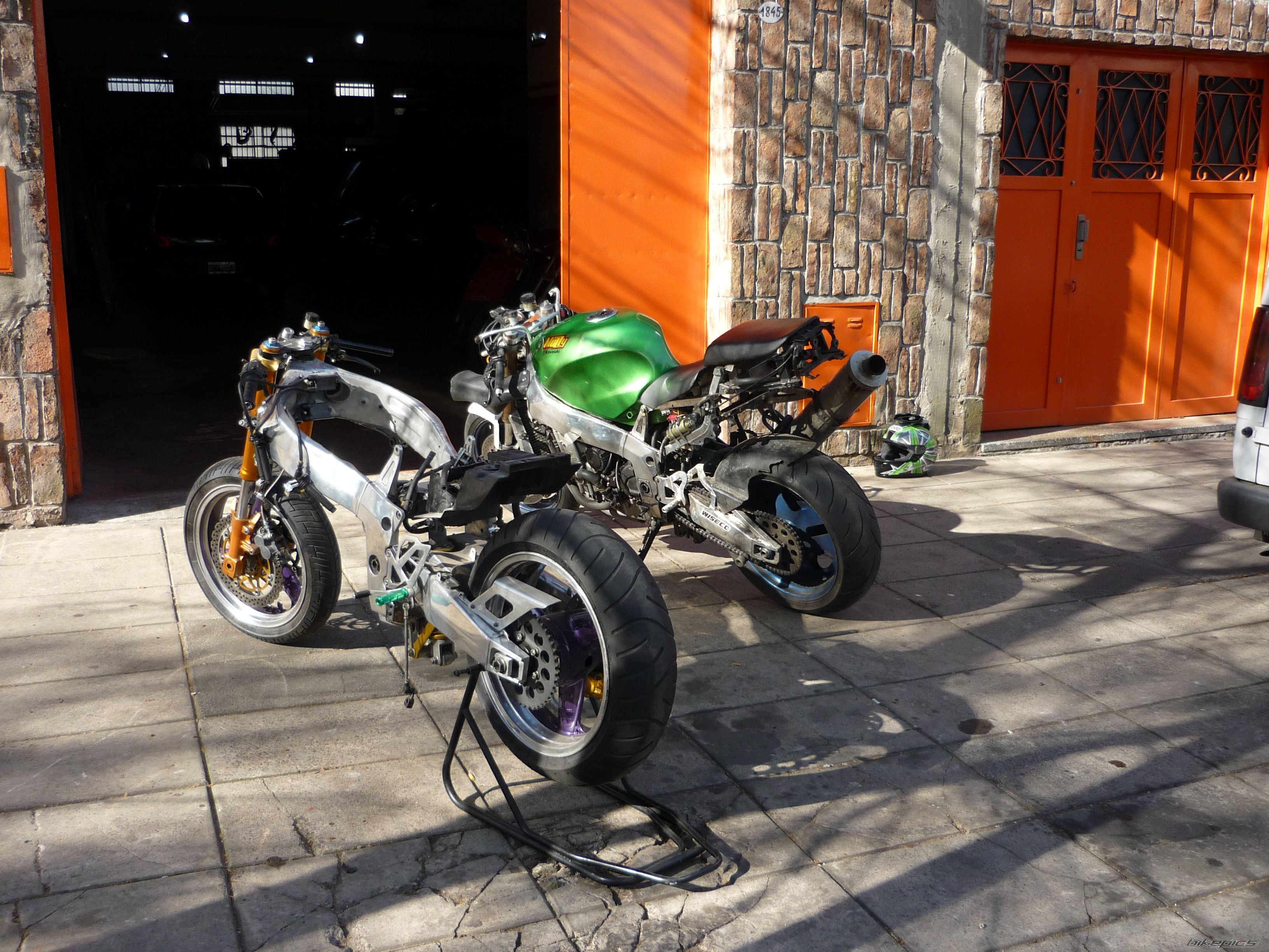 Photo 1412225