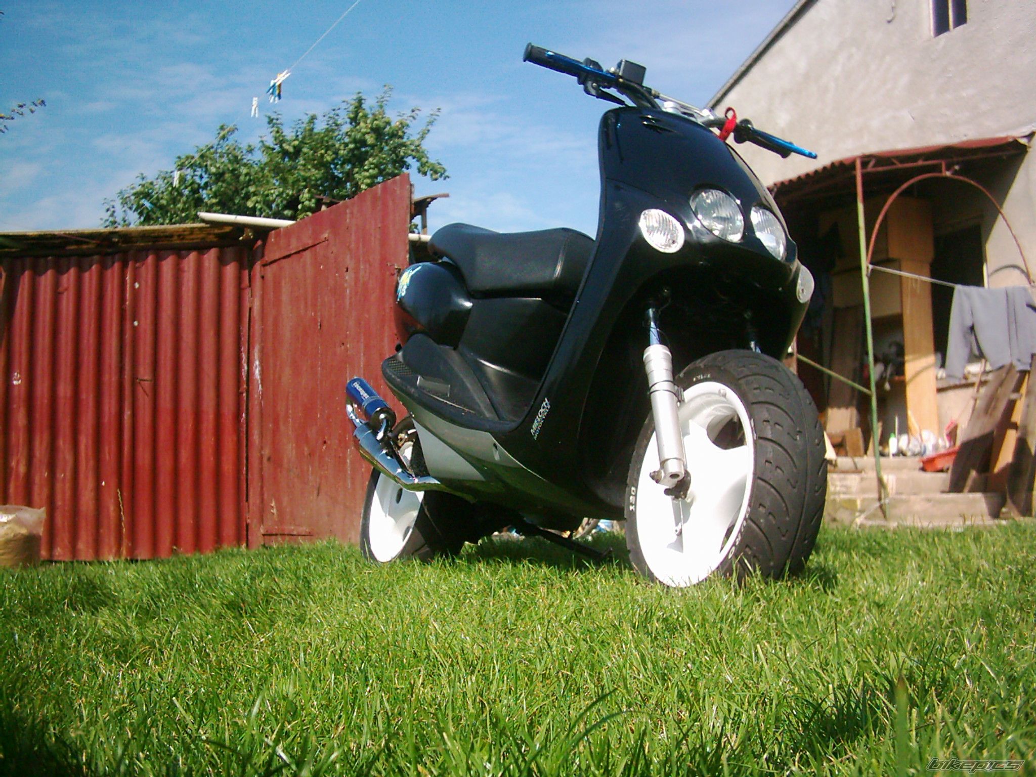 Bike Photo 1412543